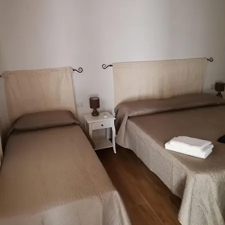 Domo De Resteblas Bed & Breakfast *