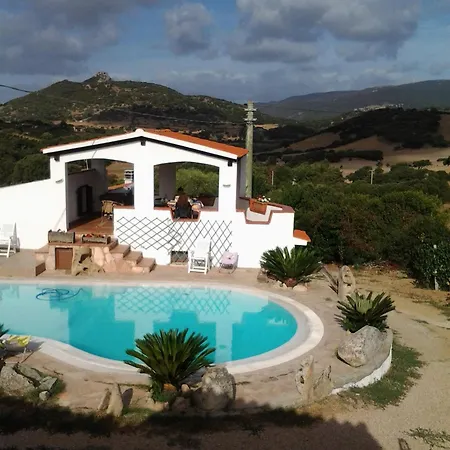 Bed & Breakfast Domo De Resteblas *