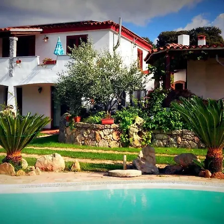 Bed & Breakfast Domo De Resteblas Berchidda